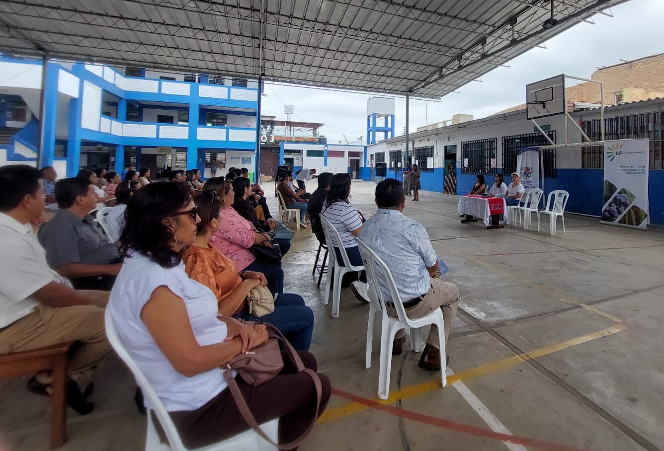 Más de 100 docentes de Chepén fortalecen sus competencias en educación STEM+ con el apoyo de Cayetano Heredia, Siemens Stiftung y Agrícola Cerro Prieto